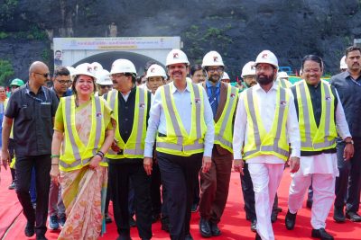 मा. मुख्यमंत्री श्री. देवेंद्र फडणवीस आणि मा. उपमुख्यमंत्री श्री. एकनाथ शिंदे यांनी मुंबई–पुणे ‘मिसिंग लिंक’ प्रकल्पाच्या प्रगतीचा आढावा घेतला